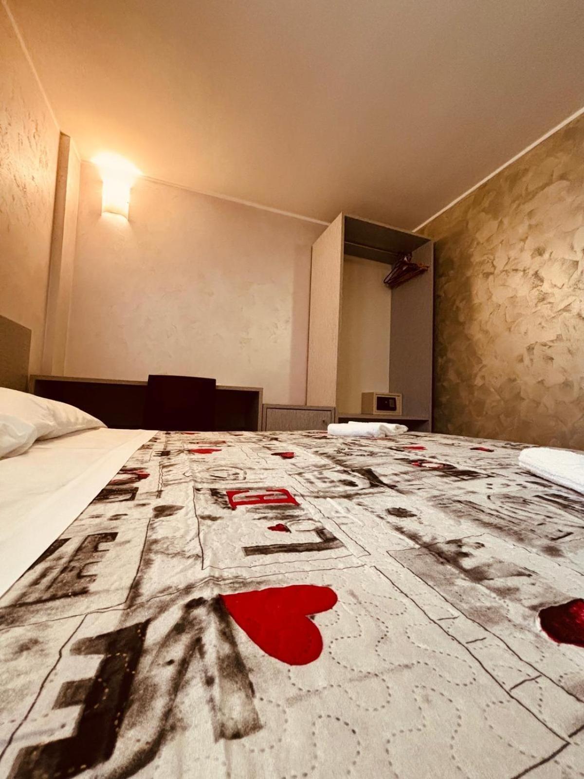 Affittacamere Monti Porto Cesareo Exterior foto
